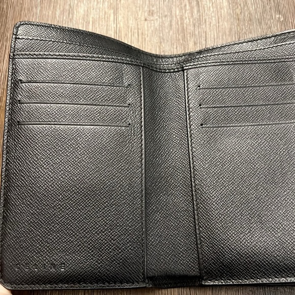 EUC CELINE WALLET BROWN & BLACK W/ HORSE & CARRIAGE - Picture 7 of 13